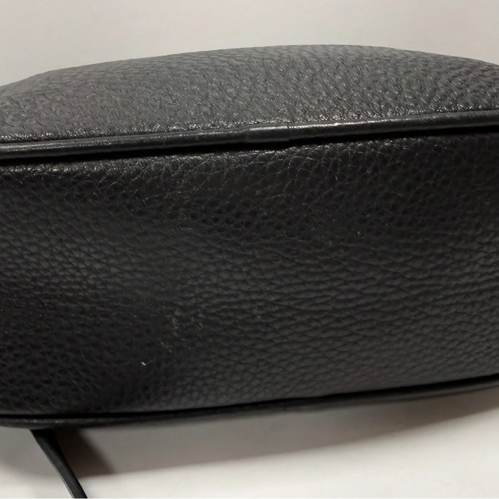 Gucci Black Leather Crossbody Bag with Tassel - Picture 7 of 12